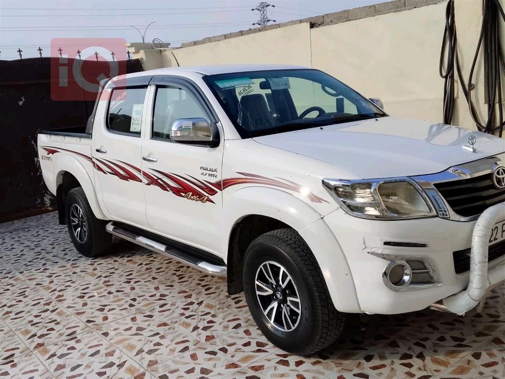 تويوتا هايلوكس